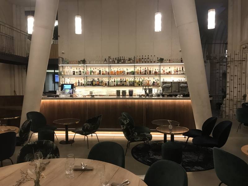 Comptoir_commercial_haut_de_gamme